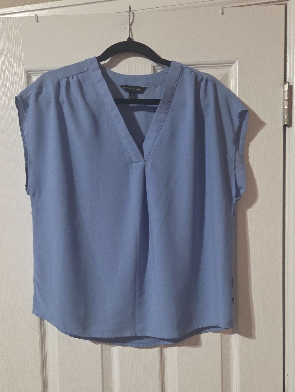 Banana Republic Dusty Blue V-Neck Cap Sleeve Blouse
